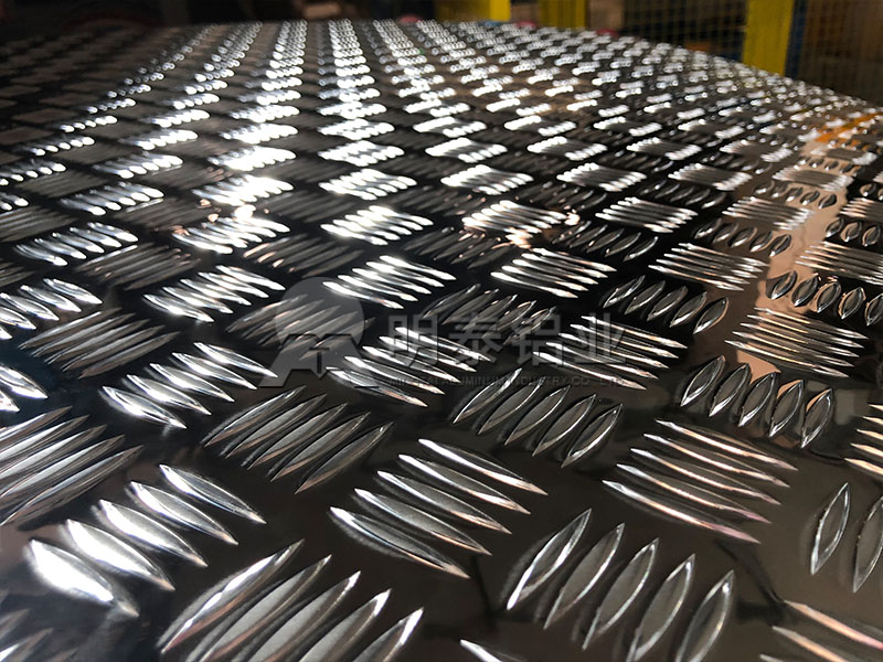 樓梯防滑用5754花紋鋁板-五條筋5754h114花紋鋁板-源頭工廠